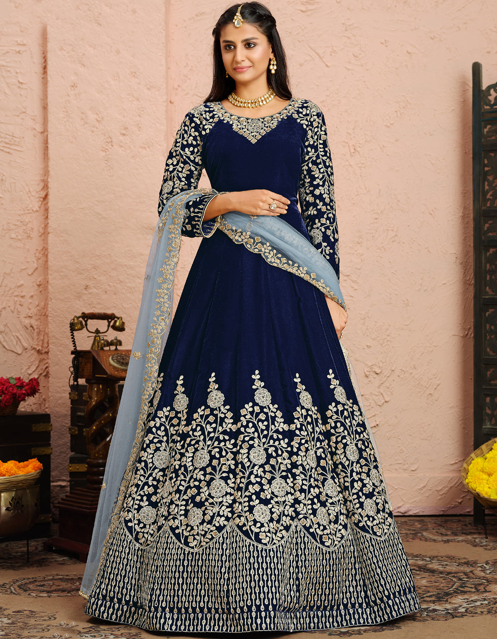 Entrancing Blue Color Party Wear Silk Ready Made Gown Dupatta at Rs 2099.00  | Gown Dresses, पार्टी गाउन्स - Skyblue Fashion, Surat | ID: 26138683691